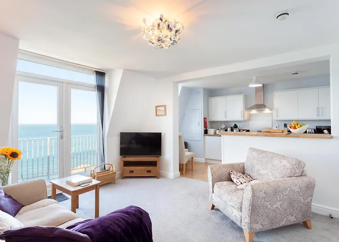 No 5 Compass - Ilfracombe
