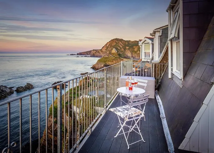 No 5 Compass - Ilfracombe